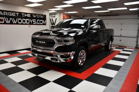Black 2023 Ram 1500 Limited for sale in Chillicothe, MO