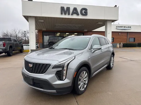 Silver 2023 Cadillac XT4 AWD Premium Luxury for sale in Chillicothe, MO
