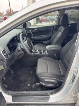 More photos of 2017 Kia Sportage LX at MAG CDJR, MO