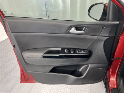 More photos of 2022 Kia Sportage EX at MAG CDJR, MO