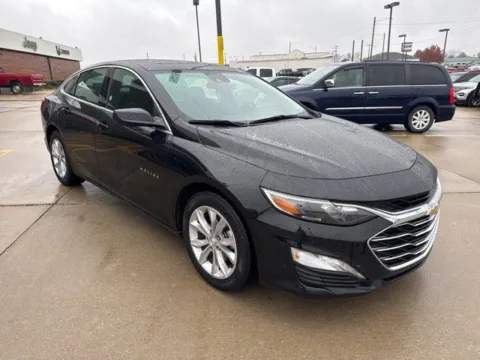 Photos of 2024 Chevrolet Malibu LT for sale in Chillicothe, MO at MAG CDJR