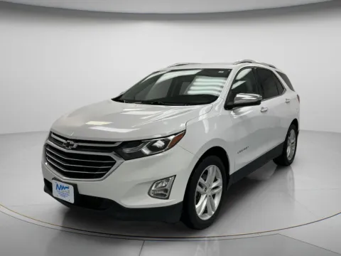 More photos of 2019 Chevrolet Equinox Premier at MAG CDJR, MO