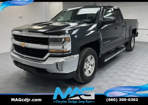 Gray 2018 Chevrolet Silverado 1500 LT for sale in Chillicothe, MO