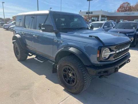 Photos of 2024 Ford Bronco Wildtrak for sale in Chillicothe, MO at MAG CDJR