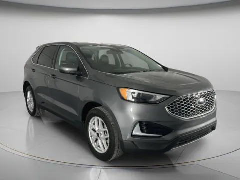 Photos of 2024 Ford Edge SEL for sale in Chillicothe, MO at MAG CDJR