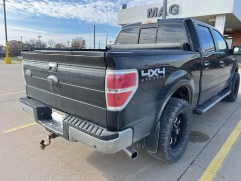 More photos of 2013 Ford F-150 4WD SuperCrew 145 XL at MAG CDJR, MO