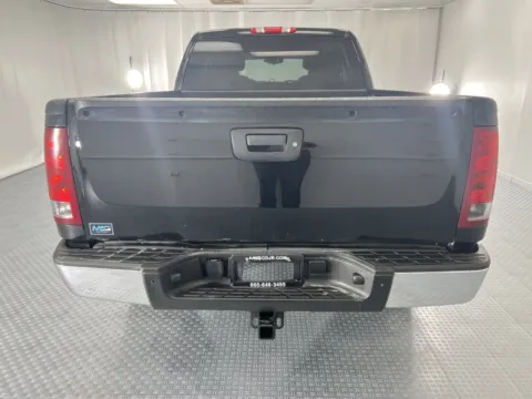 More photos of 2013 GMC Sierra 1500 SLE at MAG CDJR, MO