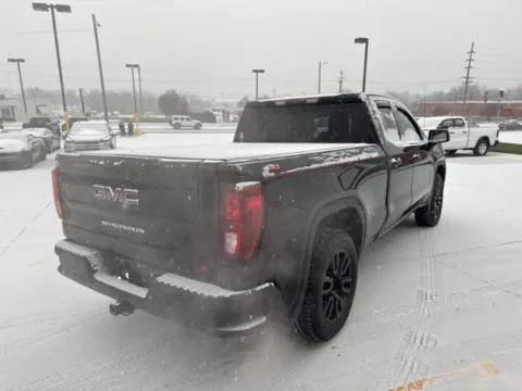 More photos of 2021 GMC Sierra 1500 Elevation at MAG CDJR, MO