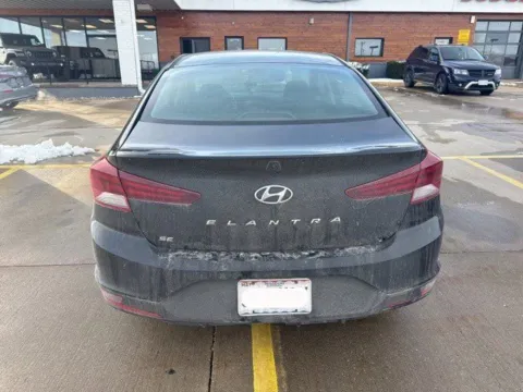 Another view of 2019 Hyundai Elantra SE for sale in Chillicothe, MO at MAG CDJR