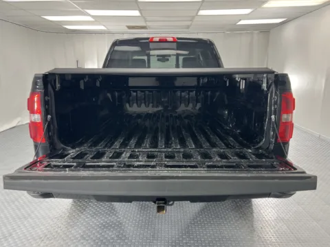 More photos of 2015 GMC Sierra 1500 SLE at MAG CDJR, MO