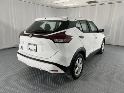 More photos of 2021 Nissan Kicks S at MAG CDJR, MO