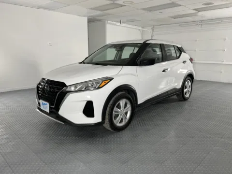 White 2021 Nissan Kicks S for sale in Chillicothe, MO