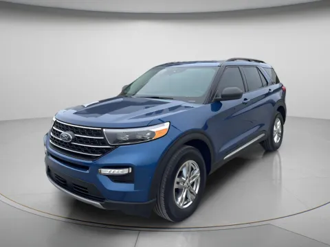 Photos of 2021 Ford Explorer XLT for sale in Chillicothe, MO at MAG CDJR