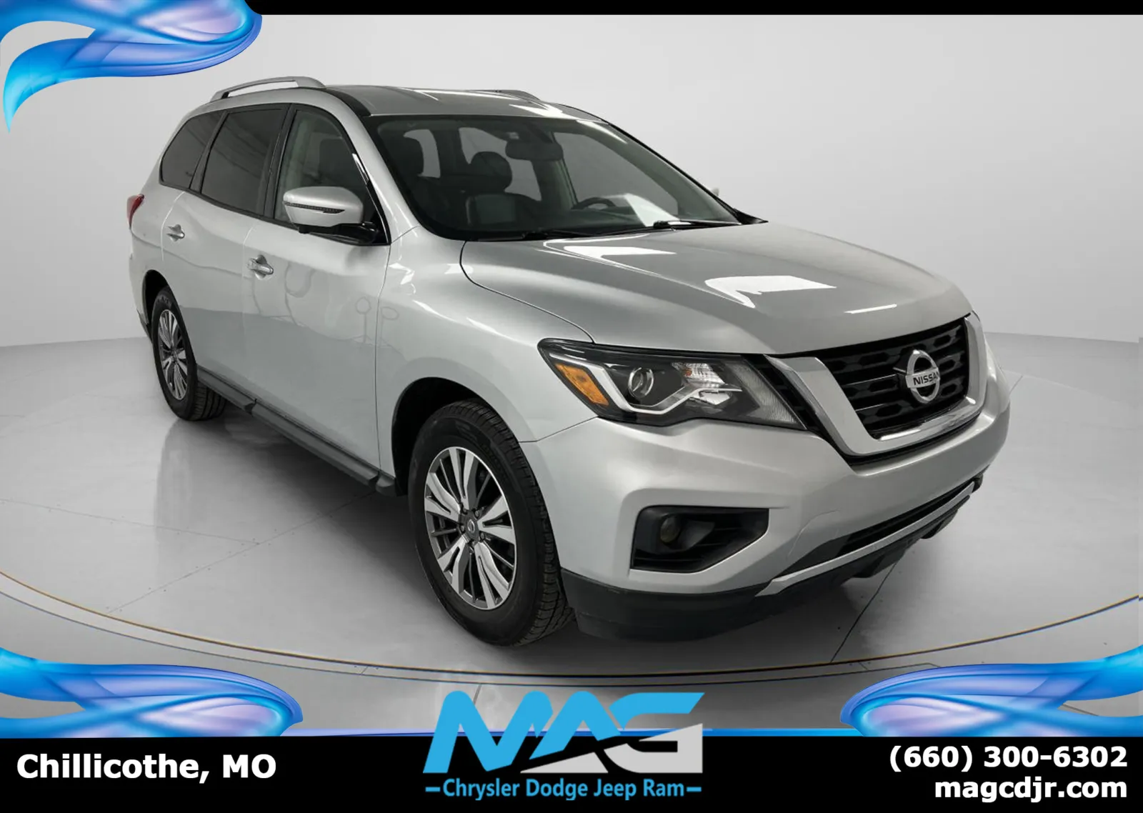 Silver 2019 Nissan Pathfinder SL for sale in Chillicothe, MO