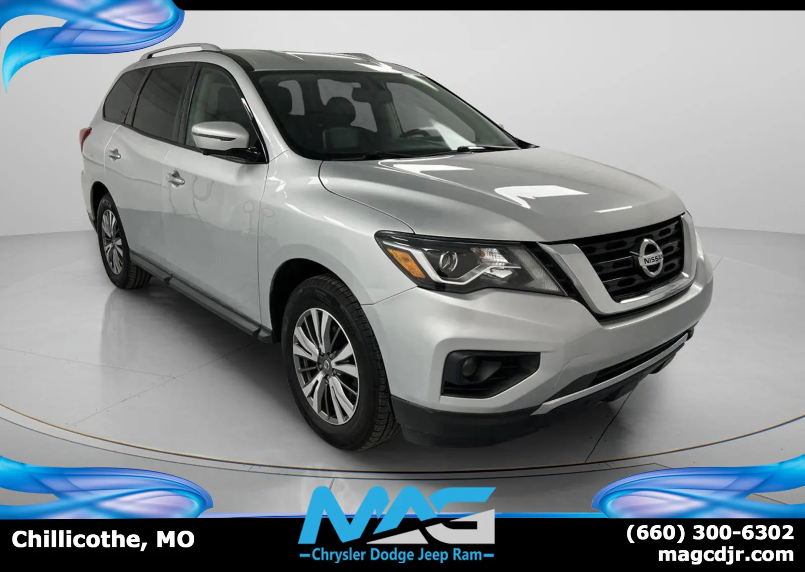 Silver 2019 Nissan Pathfinder SL for sale in Chillicothe, MO