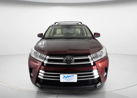 Another view of 2019 Toyota Highlander Limited for sale in Chillicothe, MO at MAG CDJR