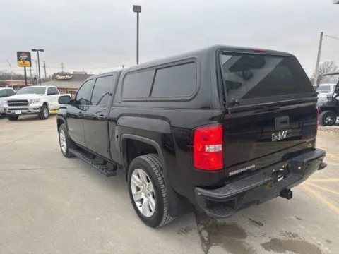 More photos of 2018 GMC Sierra 1500 SLE at MAG CDJR, MO