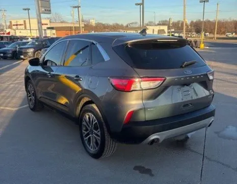 More photos of 2022 Ford Escape SEL at MAG CDJR, MO