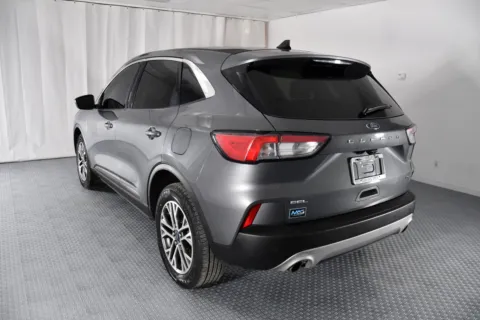 More photos of 2022 Ford Escape SEL at MAG CDJR, MO