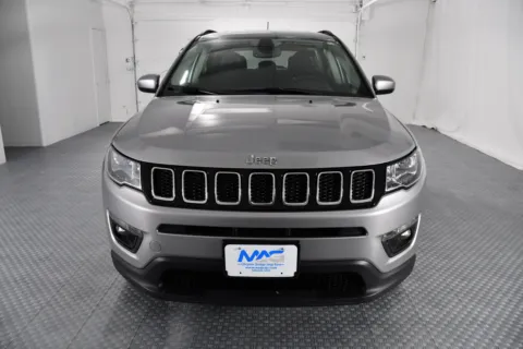 Photos of 2019 Jeep Compass Latitude for sale in Chillicothe, MO at MAG CDJR