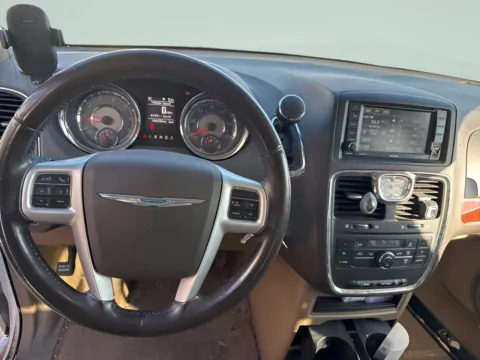 Another view of 2014 Chrysler Town & Country Touring for sale in Chillicothe, MO at MAG CDJR