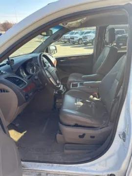 More photos of 2014 Chrysler Town & Country Touring at MAG CDJR, MO