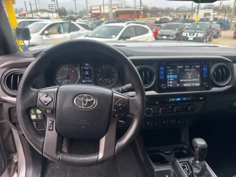 Another view of 2016 Toyota Tacoma TRD Off Road for sale in Chillicothe, MO at MAG CDJR
