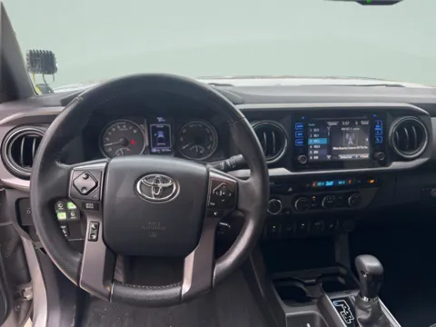 Another view of 2016 Toyota Tacoma TRD Off Road for sale in Chillicothe, MO at MAG CDJR