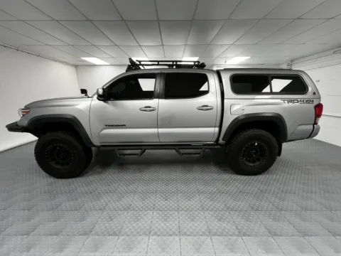 More photos of 2016 Toyota Tacoma TRD Off Road at MAG CDJR, MO