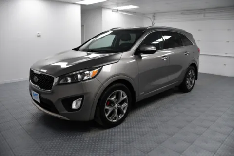 Another view of 2016 Kia Sorento SX for sale in Chillicothe, MO at MAG CDJR