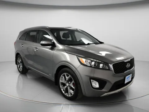 Silver 2016 Kia Sorento SX for sale in Chillicothe, MO