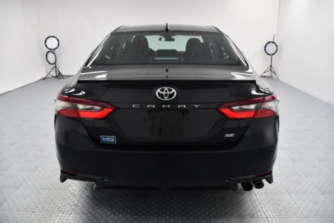 More photos of 2023 Toyota Camry SE at MAG CDJR, MO