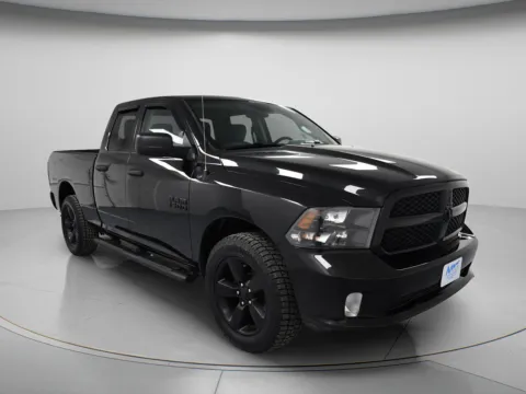 Photos of 2017 Ram 1500 Express for sale in Chillicothe, MO at MAG CDJR