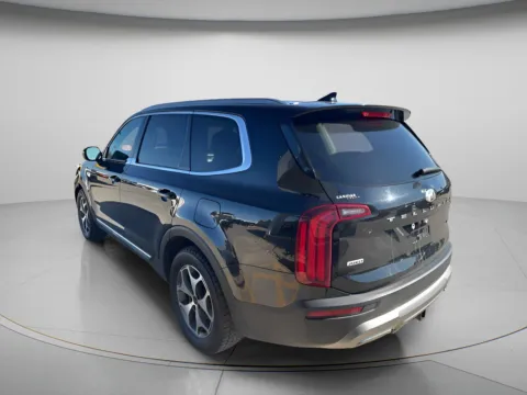 More photos of 2020 Kia Telluride EX at MAG CDJR, MO