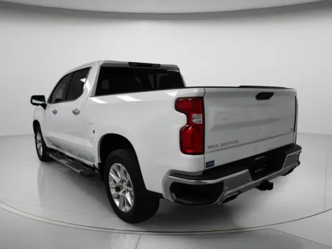 More photos of 2021 Chevrolet Silverado 1500 LTZ at MAG CDJR, MO