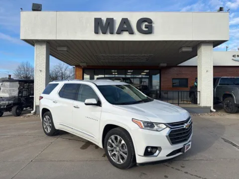 White 2020 Chevrolet Traverse Premier for sale in Chillicothe, MO