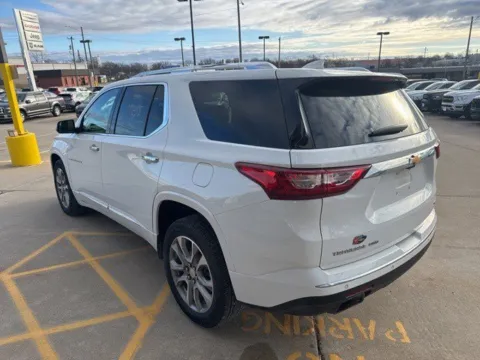More photos of 2020 Chevrolet Traverse Premier at MAG CDJR, MO