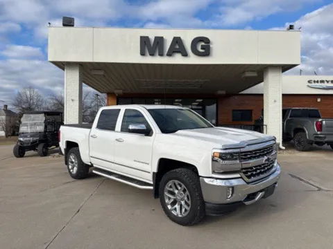 White 2018 Chevrolet Silverado 1500 LTZ for sale in Chillicothe, MO