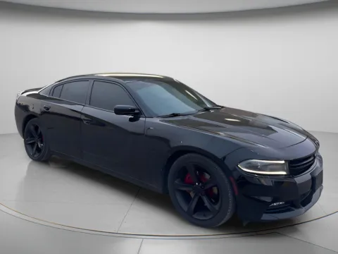 Black 2016 Dodge Charger R/T for sale in Chillicothe, MO