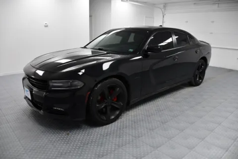 Black 2016 Dodge Charger R/T for sale in Chillicothe, MO