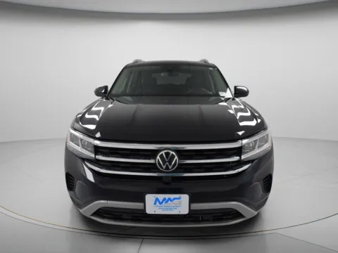 Another view of 2021 Volkswagen Atlas 3.6L V6 SEL Premium for sale in Chillicothe, MO at MAG CDJR