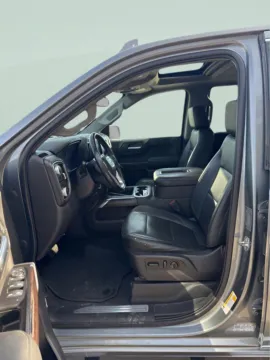 More photos of 2019 GMC Sierra 1500 SLT at MAG CDJR, MO