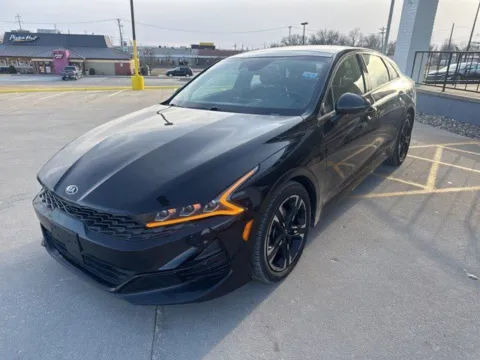 Photos of 2021 Kia K5 GT-Line for sale in Chillicothe, MO at MAG CDJR