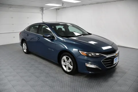 Blue 2024 Chevrolet Malibu LT for sale in Chillicothe, MO