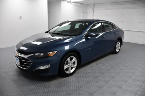 Another view of 2024 Chevrolet Malibu LT for sale in Chillicothe, MO at MAG CDJR