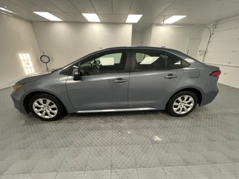 More photos of 2024 Toyota Corolla LE at MAG CDJR, MO