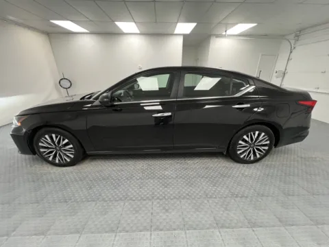 More photos of 2024 Nissan Altima 2.5 SV at MAG CDJR, MO