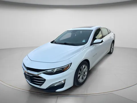 Photos of 2024 Chevrolet Malibu LT for sale in Chillicothe, MO at MAG CDJR