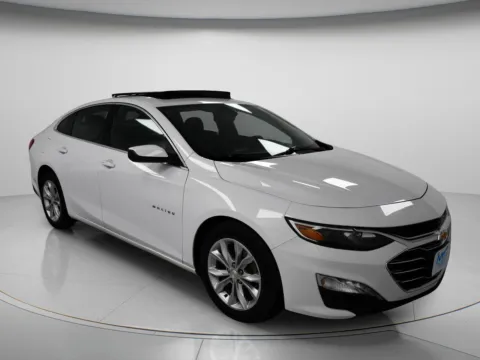 White 2024 Chevrolet Malibu LT for sale in Chillicothe, MO