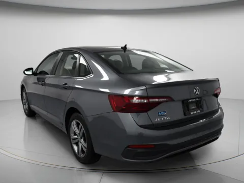 More photos of 2024 Volkswagen Jetta SE at MAG CDJR, MO